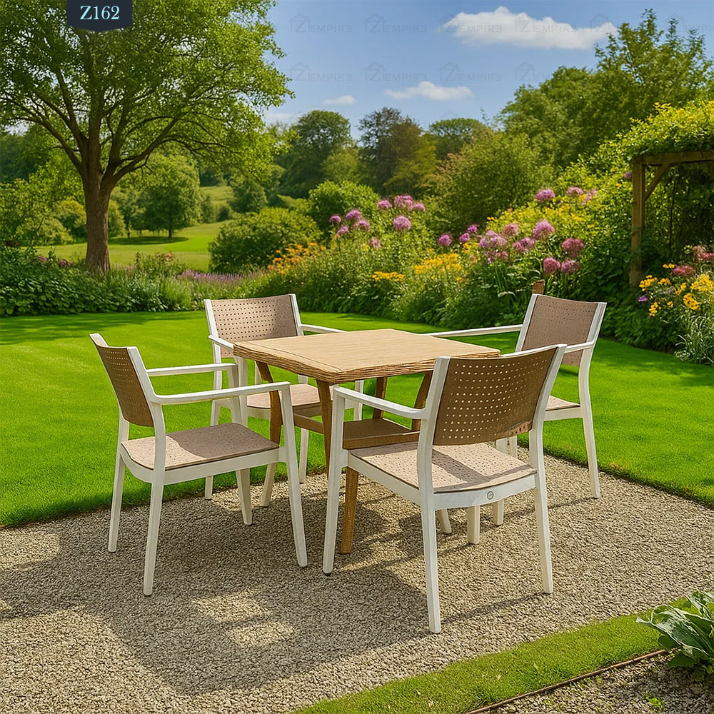 4 Chair and Plastic Table Set - Z162