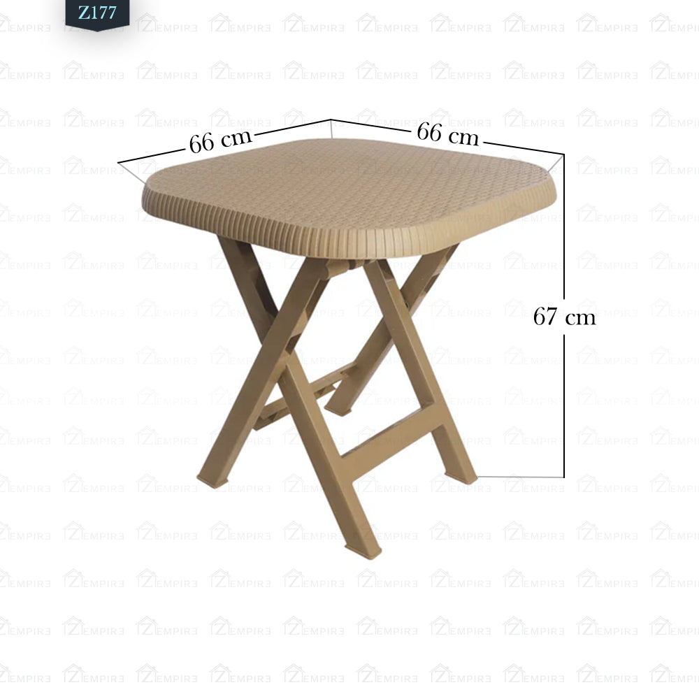 4 Chair and Plastic Table Set - Z177