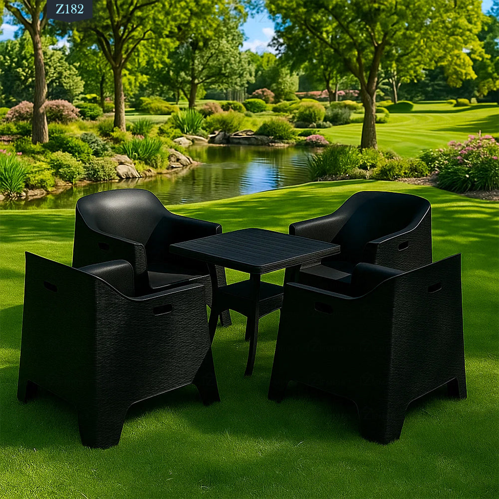 4 Chair and Plastic Table Set - Z182