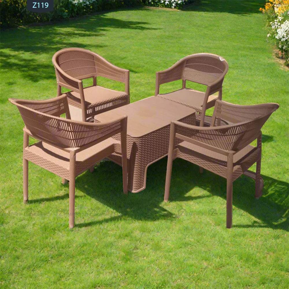 Set of 4 chairs and plastic table - Z119