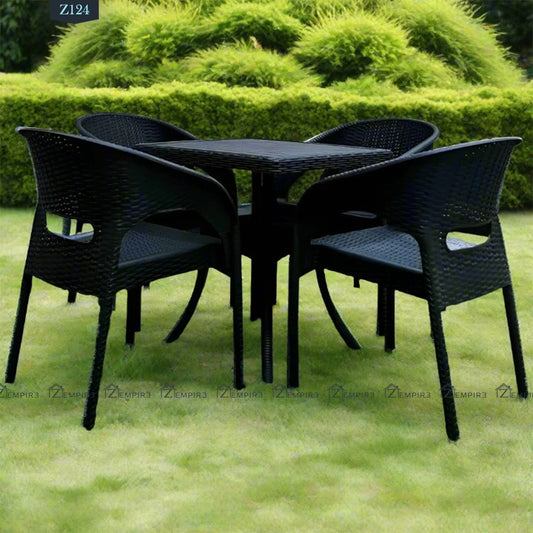 Set of 4 chairs and plastic table - Z124