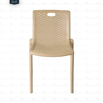 4 Chair and Plastic Table Set - Z157