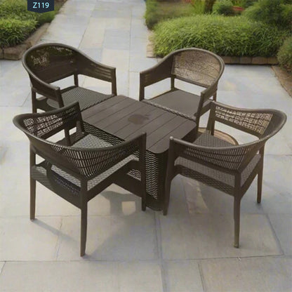 Set of 4 chairs and plastic table - Z119